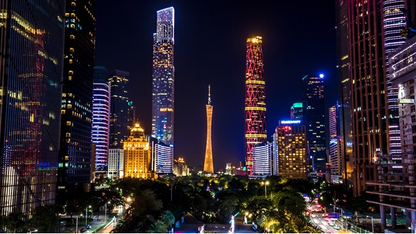 引領(lǐng)時代的戶外亮化工程怎樣做？