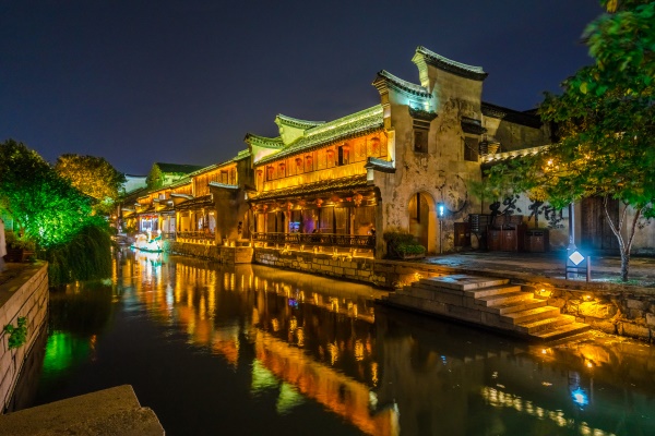 亮化工程施工的標(biāo)準(zhǔn)流程是什么？